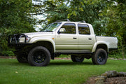 6th Gen Hilux High Clearance Front Bumper Kit - Photo 10