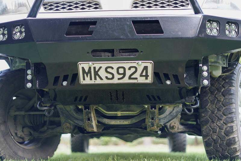7th Gen Hilux High Clearance Front Bumper Kit - Photo 11